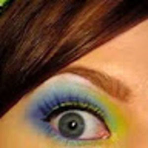 Meet your Posher, Selena